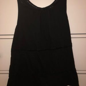 black old navy tank top